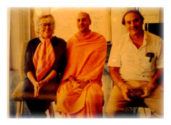 Radhanath Swami along with his Parents